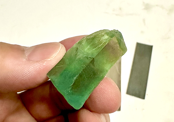 春休みは宝石磨き体験がおすすめ！子どもも大人も楽しめるワークショップ型ジュエリー店